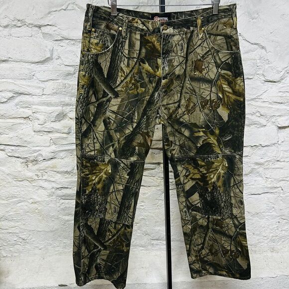 RealTree Jeans Camo Hunting Pants Double Knee Denim Size 38x30 (36x29 Actual) - Picture 1 of 9